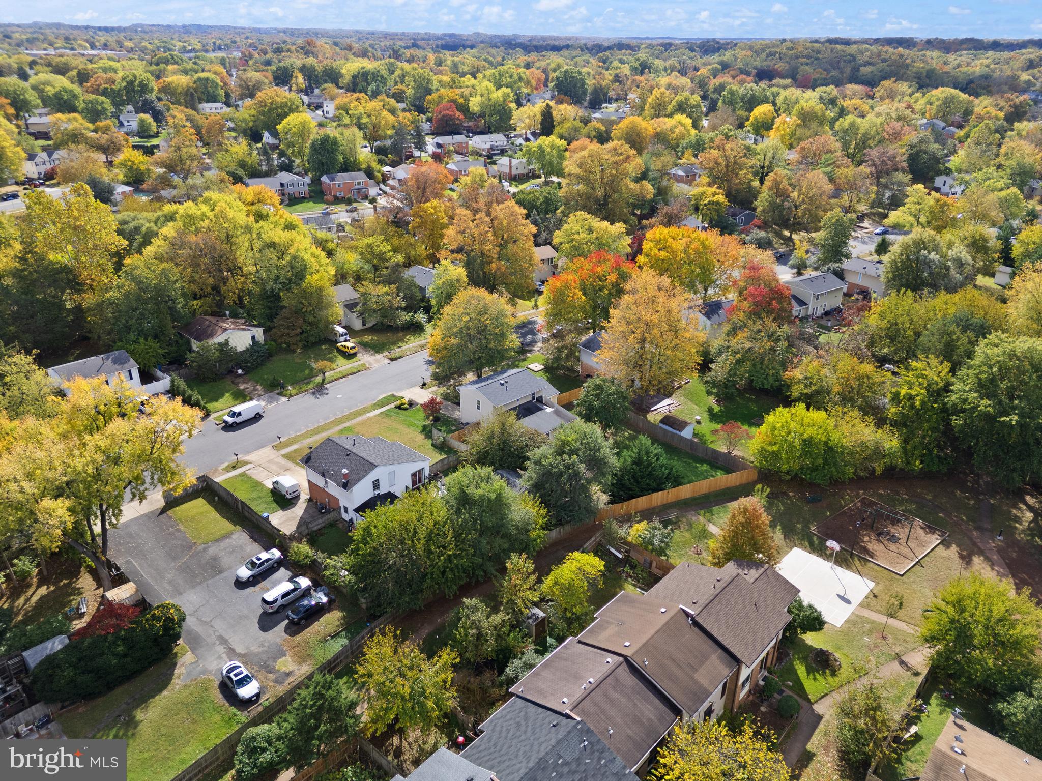 4006 Novar Drive Chantilly, VA 20151 - Photo 44 of 49 an aerial view of residential houses with outdoor space