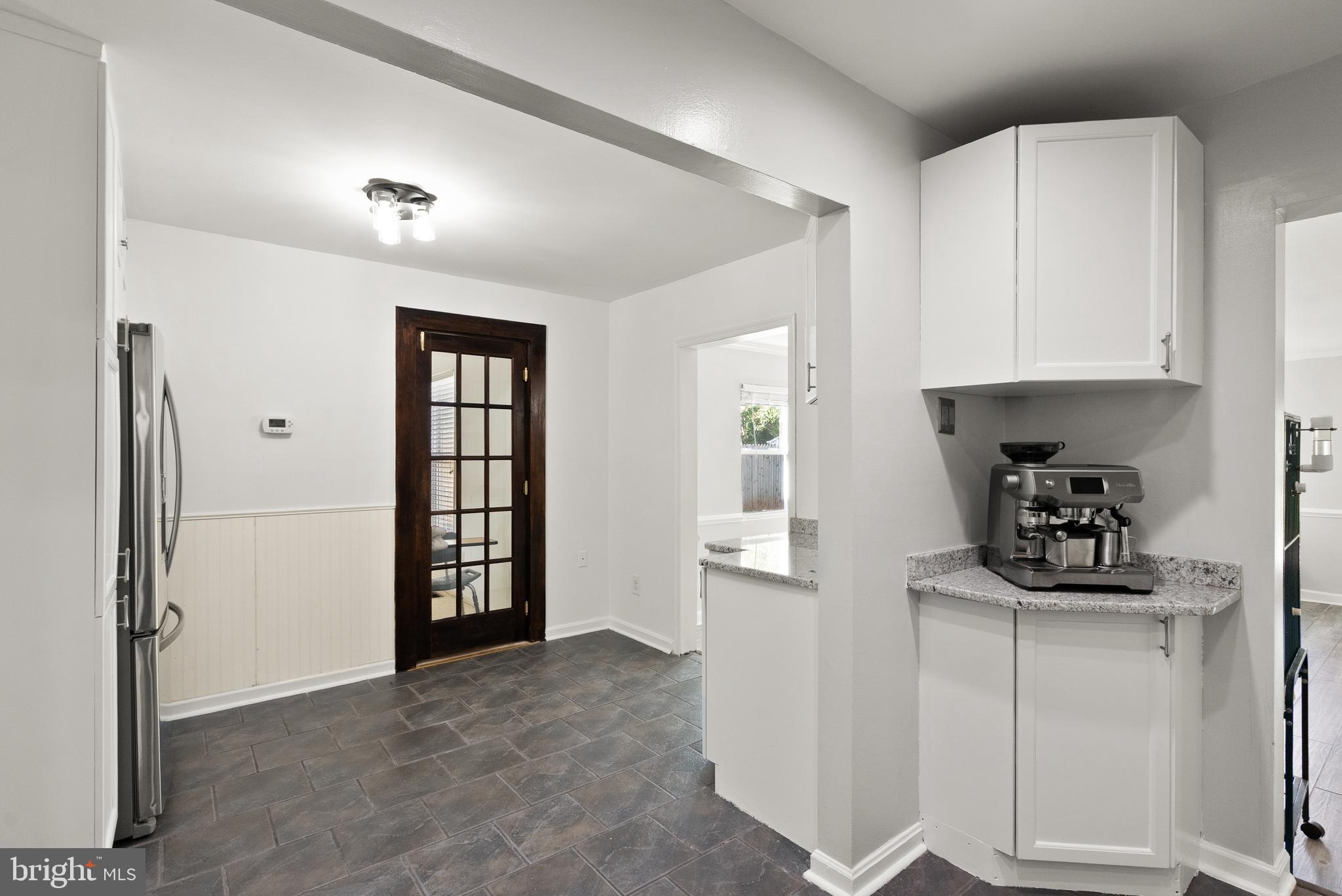 4006 Novar Drive Chantilly, VA 20151 - Photo 9 of 49