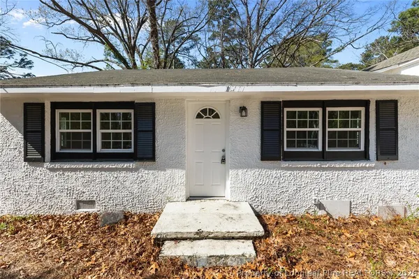 $1,200 | 5109 Higgins Street, Fayetteville, NC 28303