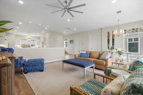 $1,775,000 | 208 Marina Bluff, Kingsland, TX 78639