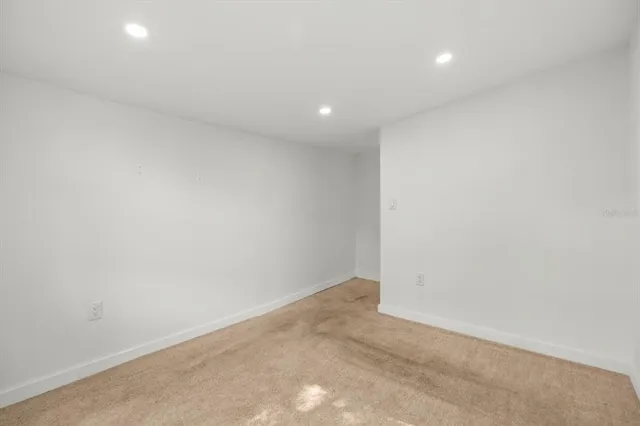 $155,000 | 37547 Washington Avenue, Unit 6, Umatilla, FL 32784