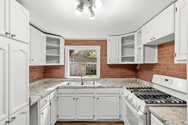 $155,000 | 37547 Washington Avenue, Unit 6, Umatilla, FL 32784