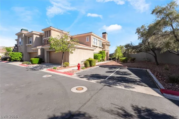 $467,000 | 10809 Garden Mist Drive, Unit 1050, Las Vegas, NV 89135