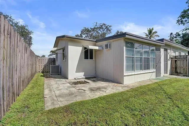 $3,190 | 9456 Southwest 51st Street, Cooper City, FL 33328