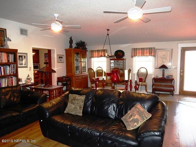 4446 Craven Road West Jacksonville, FL 32257 - Photo 6 of 32 LIVING ROOM
