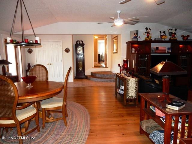 4446 Craven Road West Jacksonville, FL 32257 - Photo 8 of 32 LIVING ROOM