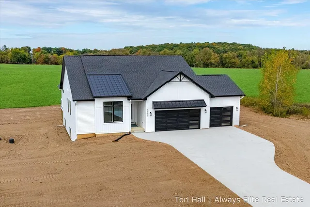 $630,000 | 5695 Elmgrove Avenue, Richland, MI 49083