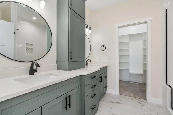 $615,000 | 5695 Elmgrove Avenue, Richland, MI 49083