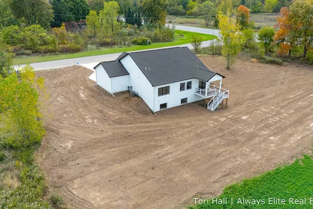 $630,000 | 5695 Elmgrove Avenue, Richland, MI 49083