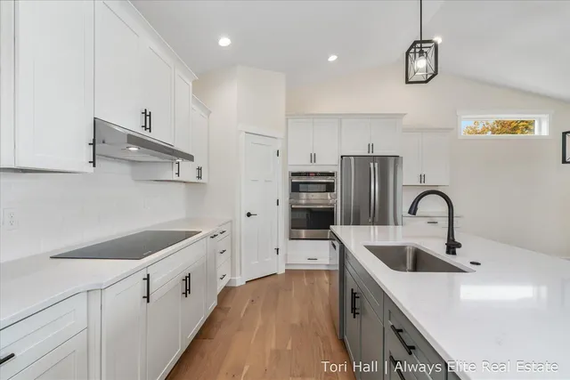 $630,000 | 5695 Elmgrove Avenue, Richland, MI 49083