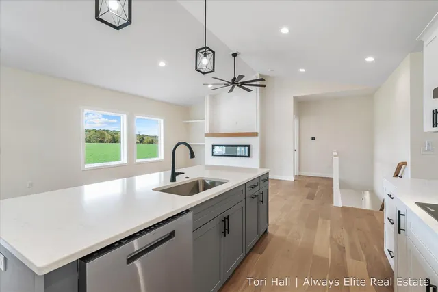 $630,000 | 5695 Elmgrove Avenue, Richland, MI 49083