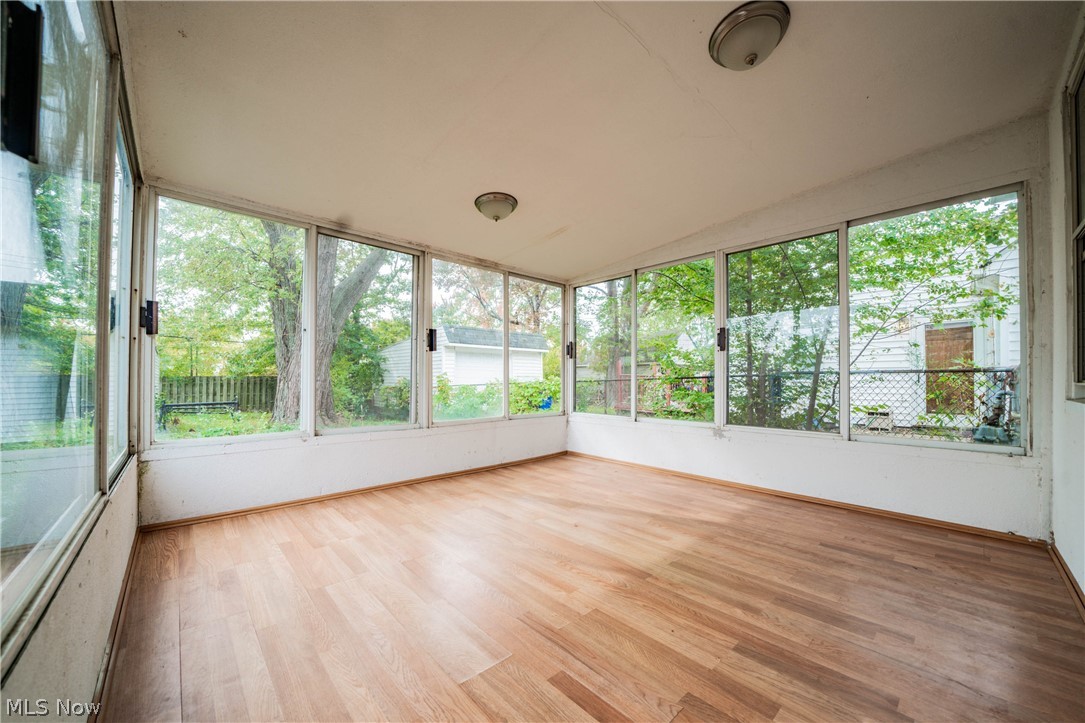 18513 Homeway Road Cleveland, OH 44135 - Photo 27 of 34 Gallery Image 27