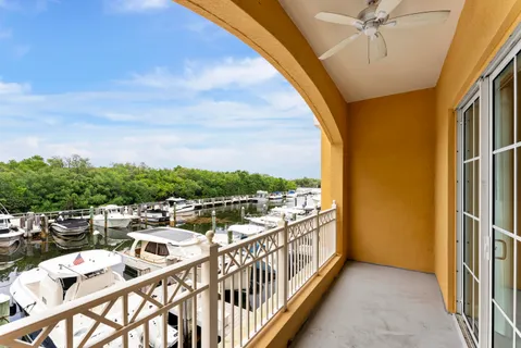 $929,000 | 643 Casa Loma Boulevard, Boynton Beach, FL 33435