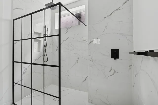 $550,000 | 5824 North Lincoln Avenue, Unit PH3N, Chicago, IL 60659