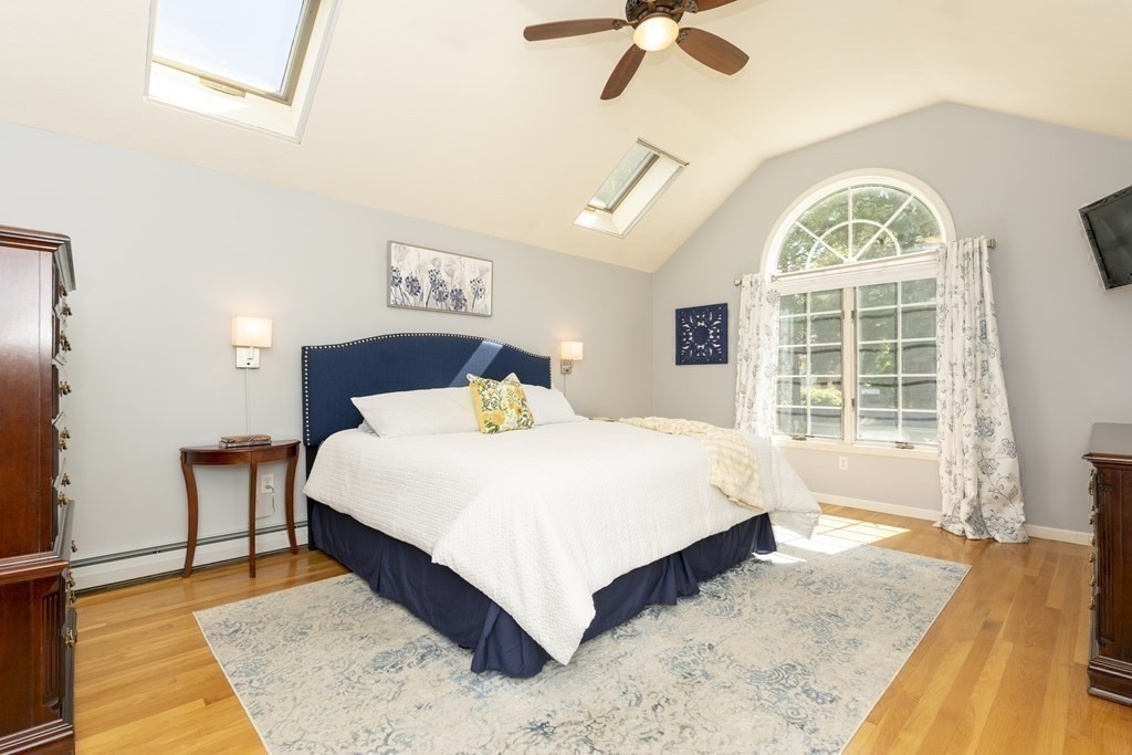 22 Riverside Drive Reading, MA 01867 - Photo 14 of 40 Gallery Image 14