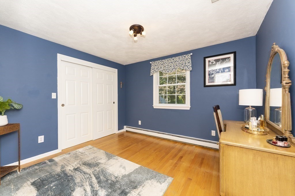 22 Riverside Drive Reading, MA 01867 - Photo 18 of 40 Gallery Image 18