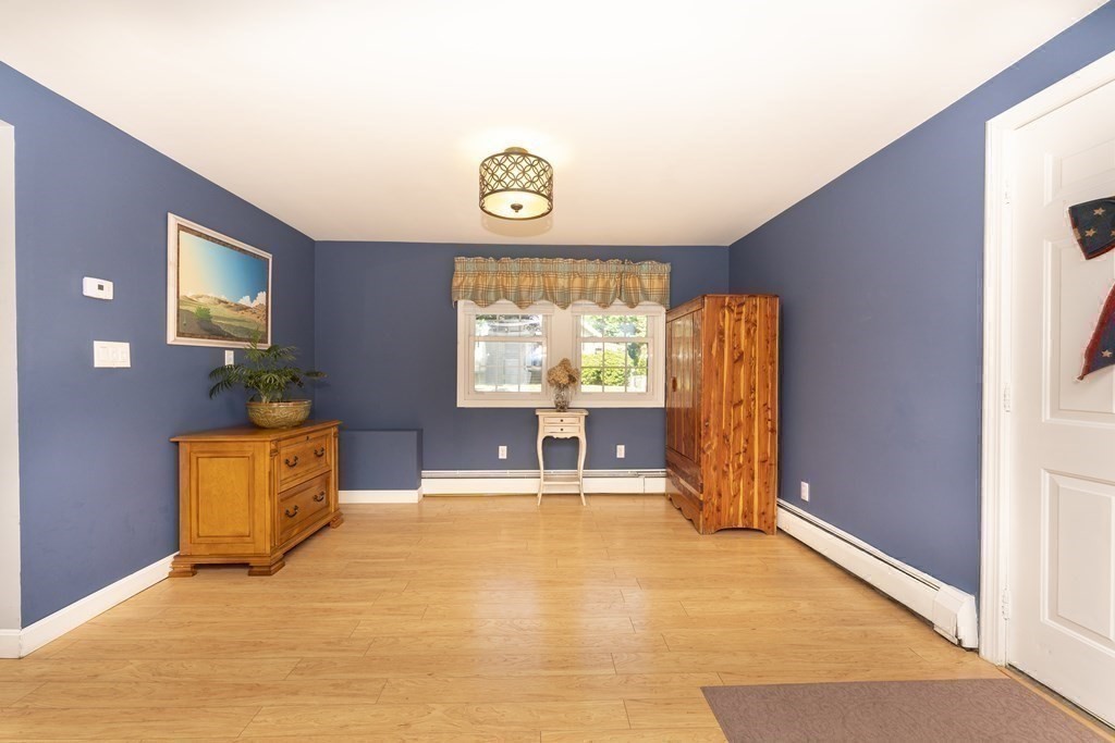 22 Riverside Drive Reading, MA 01867 - Photo 26 of 40 Gallery Image 26