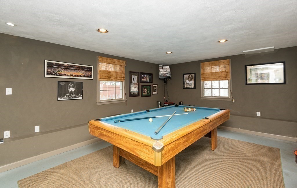 22 Riverside Drive Reading, MA 01867 - Photo 28 of 40 Gallery Image 28
