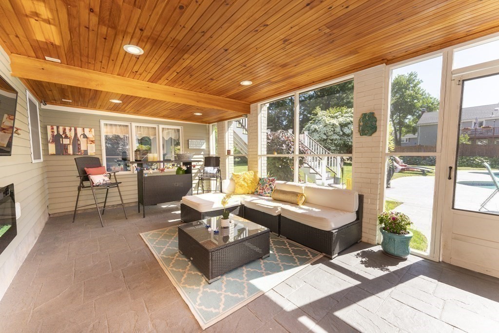 22 Riverside Drive Reading, MA 01867 - Photo 31 of 40 Gallery Image 31