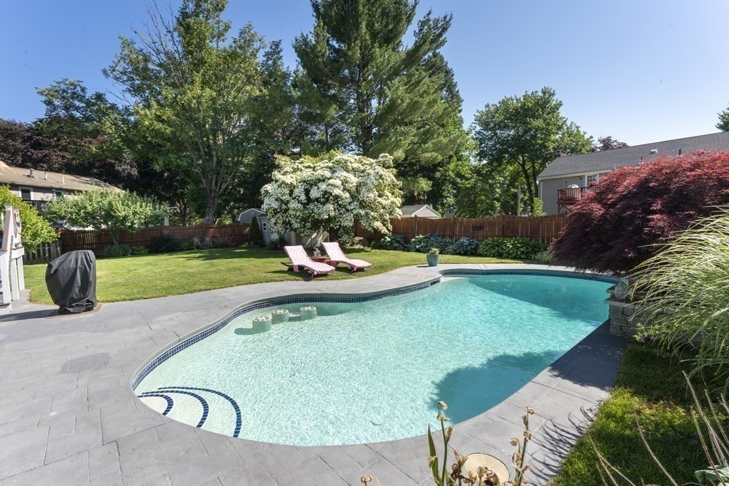 22 Riverside Drive Reading, MA 01867 - Photo 32 of 40 Gallery Image 32