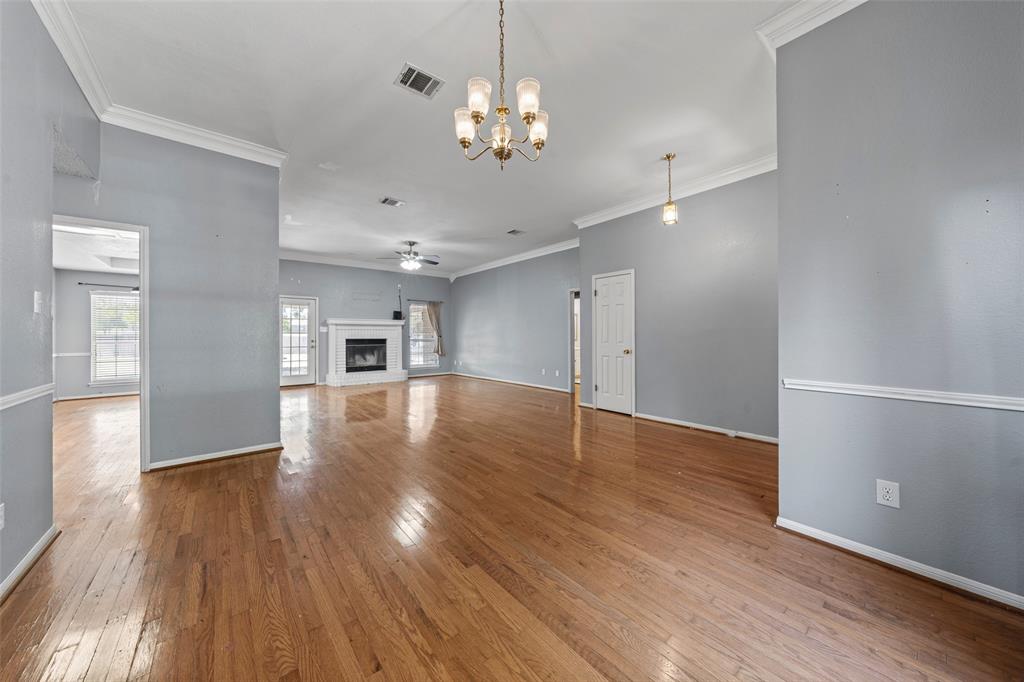 204 Marylee Drive Hewitt, TX 76643 - Photo 3 of 21