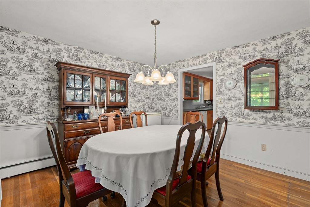 8 Dana Road Bedford, MA 01730 - Photo 13 of 41 Gallery Image 13