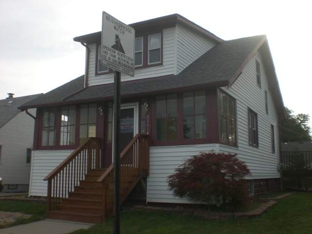 22414 Virginia Eastpointe, MI 48021 - Photo 1 of 9 31065766.JPG