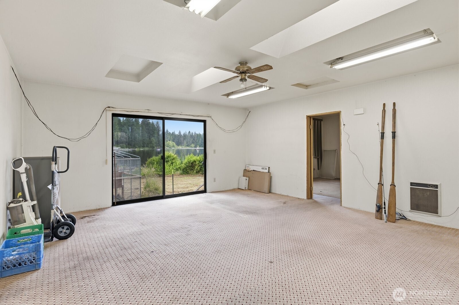 829 Southwest Lake Roesiger Road Snohomish, WA 98290 - Photo 21 of 23
