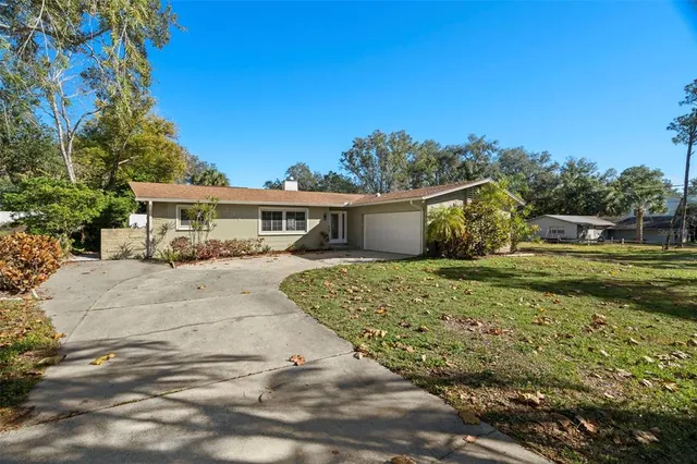 $859,000 | 232 Pinecrest Drive, Palm Harbor, FL 34683