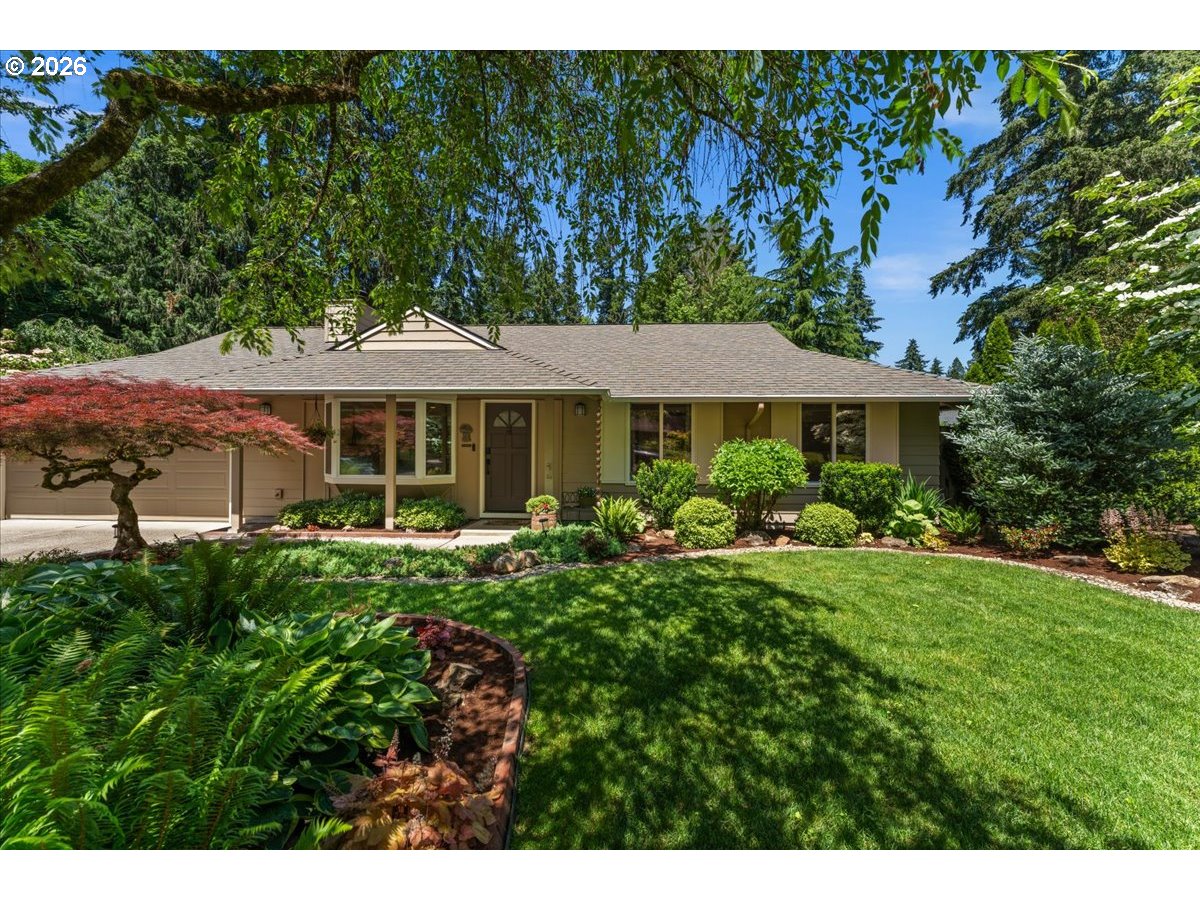 5329 Southwest Charleton Court Lake Oswego, OR 97035 - Photo 3 of 41