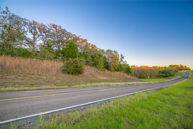 $113,400 | 0 I-45 Street North, Buffalo, TX 75831