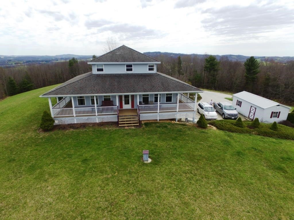 2309 Birchtree Road Hillsville, VA 24343 - Photo 32 of 33 Gallery Image 32
