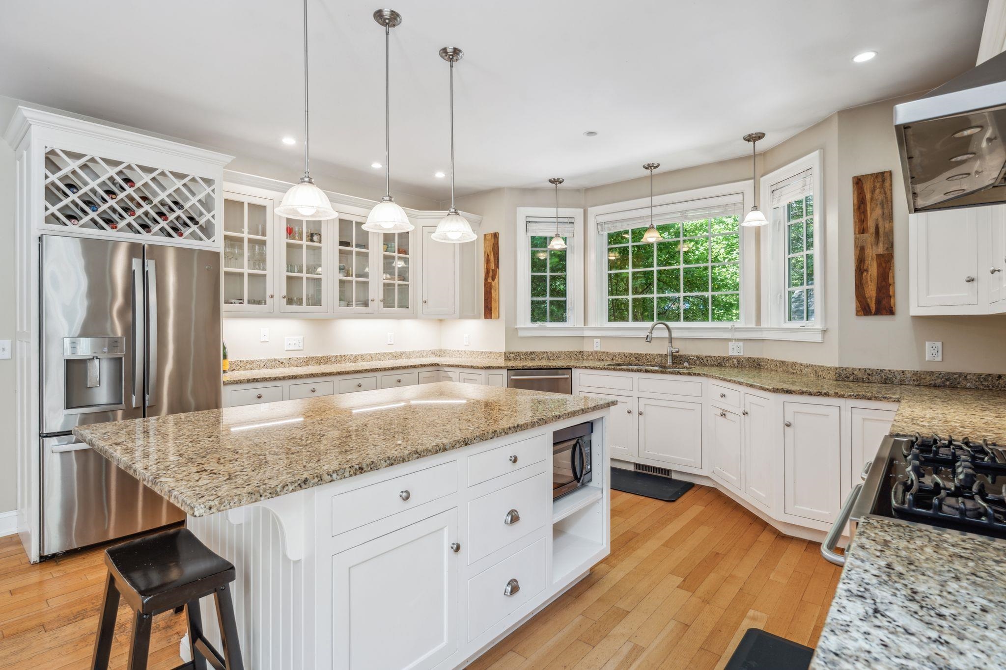 6 Walters Way Exeter, NH 03833 - Photo 4 of 42
