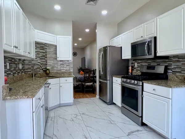 $3,595 | 42 Evergreen Circle, Unit 42, Canton, MA 02021