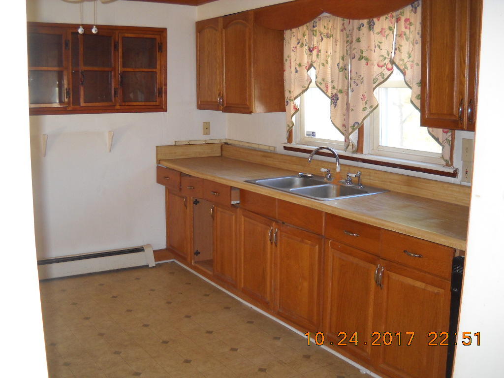 1590 Cox Store Road Southwest Floyd, VA 24091 - Photo 4 of 25 a bathroom with a sink and a window