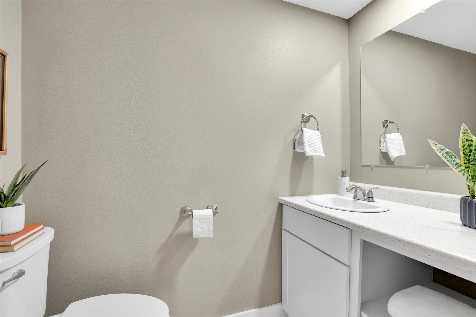 2121 West Sharp Avenue Spokane, WA 99201 - Photo 10 of 38