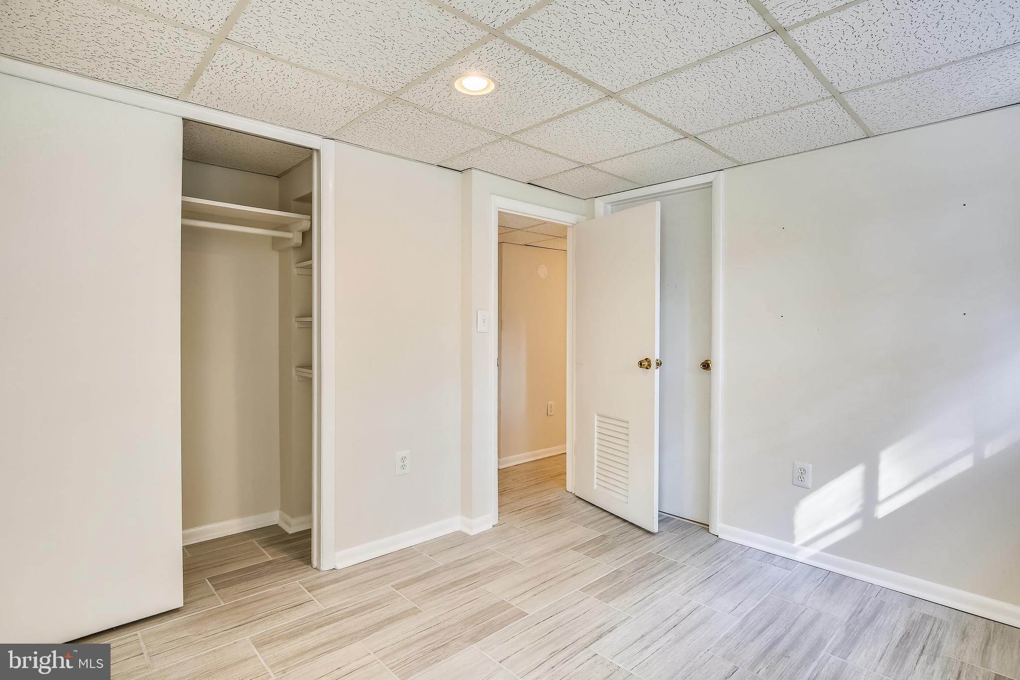 6729 Front Royal Road Springfield, VA 22151 - Photo 22 of 30 Basement Bedroom 4