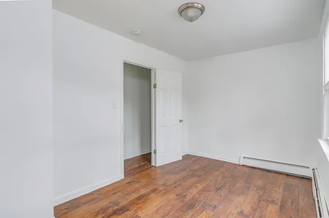 $2,200 | 8 Kelly Parkway, Unit 2, Bayonne, NJ 07002