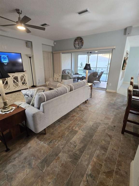 12711 Southeast 97th Terrace Road Summerfield, FL 34491 - Photo 13 of 24