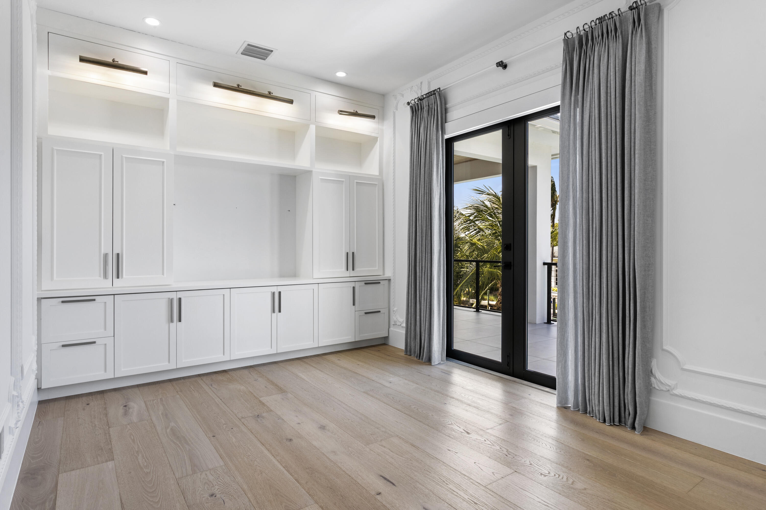 619 Riverside Road North Palm Beach, FL 33408 - Photo 46 of 53 619Rside_43