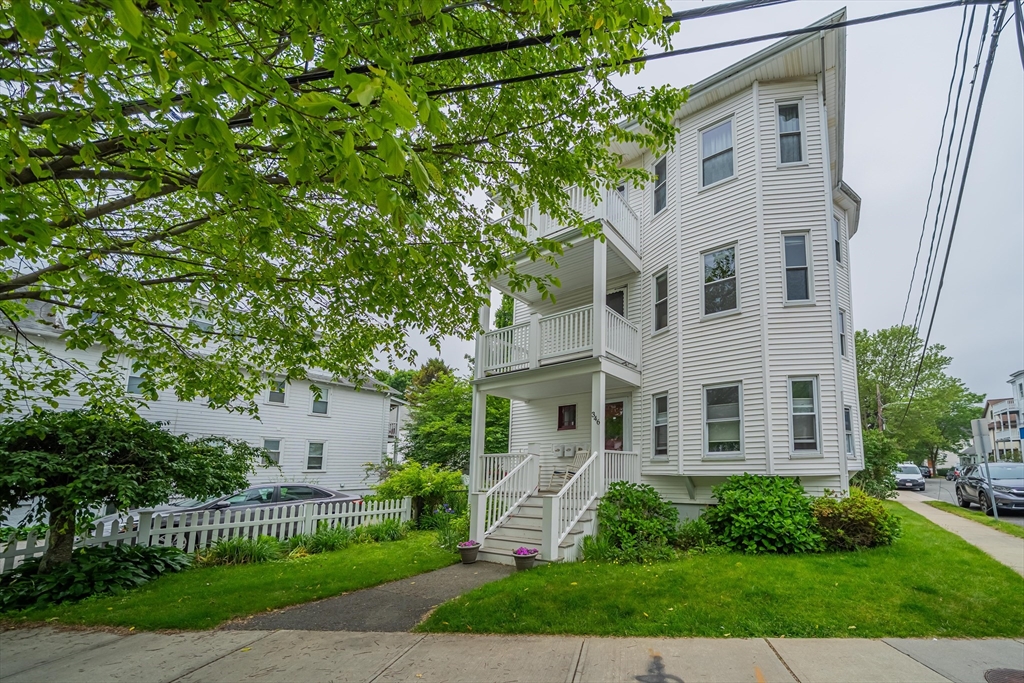 346 Trapelo Road, Unit 2 Belmont, MA 02478 - Photo 36 of 42 Gallery Image 36