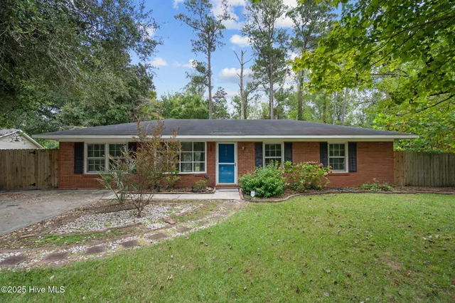 $350,000 | 233 Buff Circle, Wilmington, NC 28411