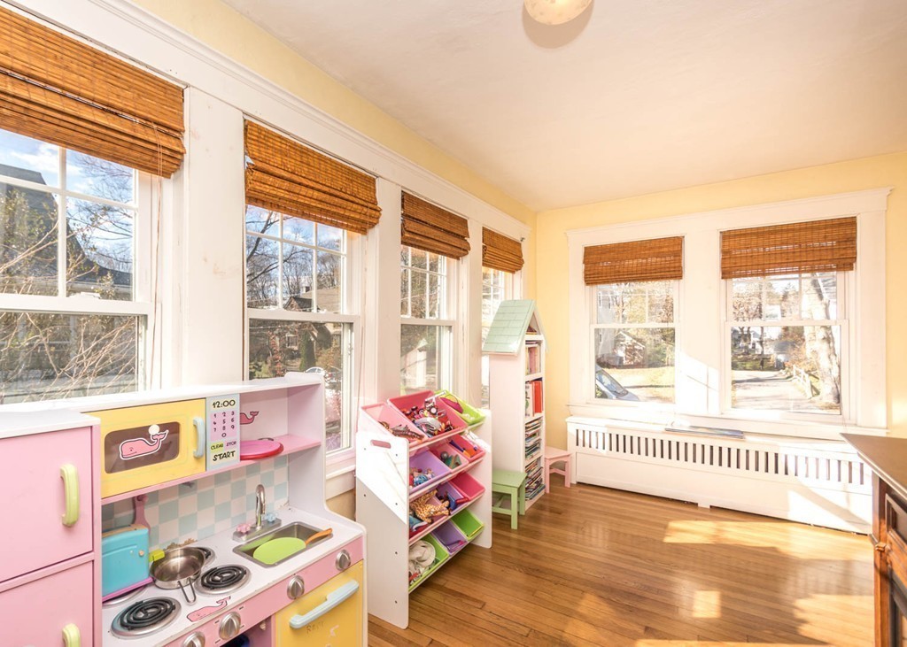 9 Chester Brook Road Waltham, MA 02452 - Photo 14 of 27 Gallery Image 14