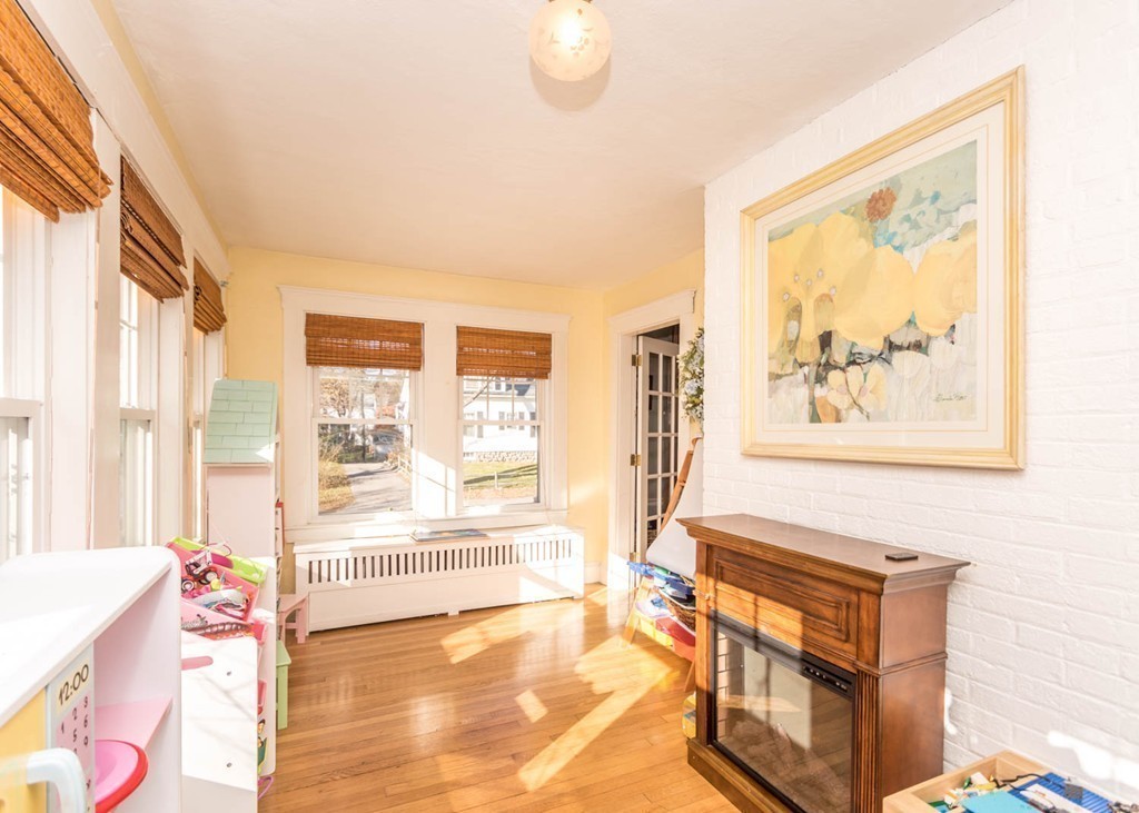 9 Chester Brook Road Waltham, MA 02452 - Photo 15 of 27 Gallery Image 15