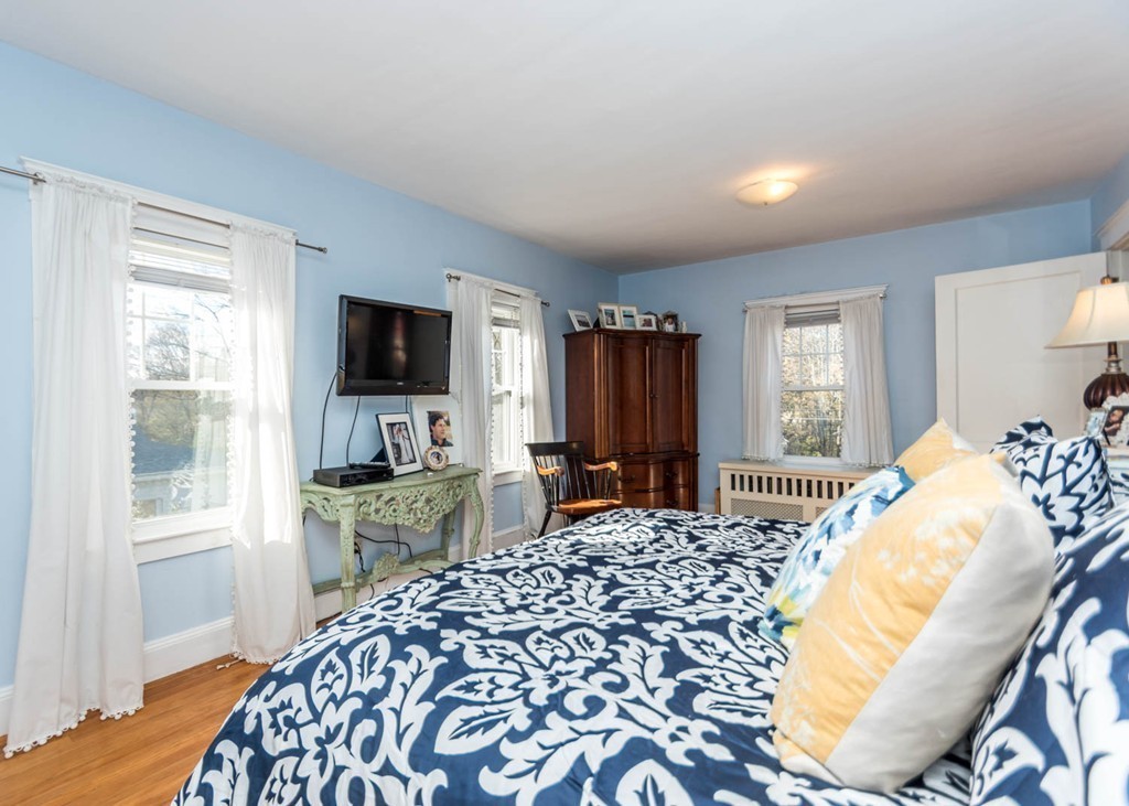 9 Chester Brook Road Waltham, MA 02452 - Photo 20 of 27 Gallery Image 20