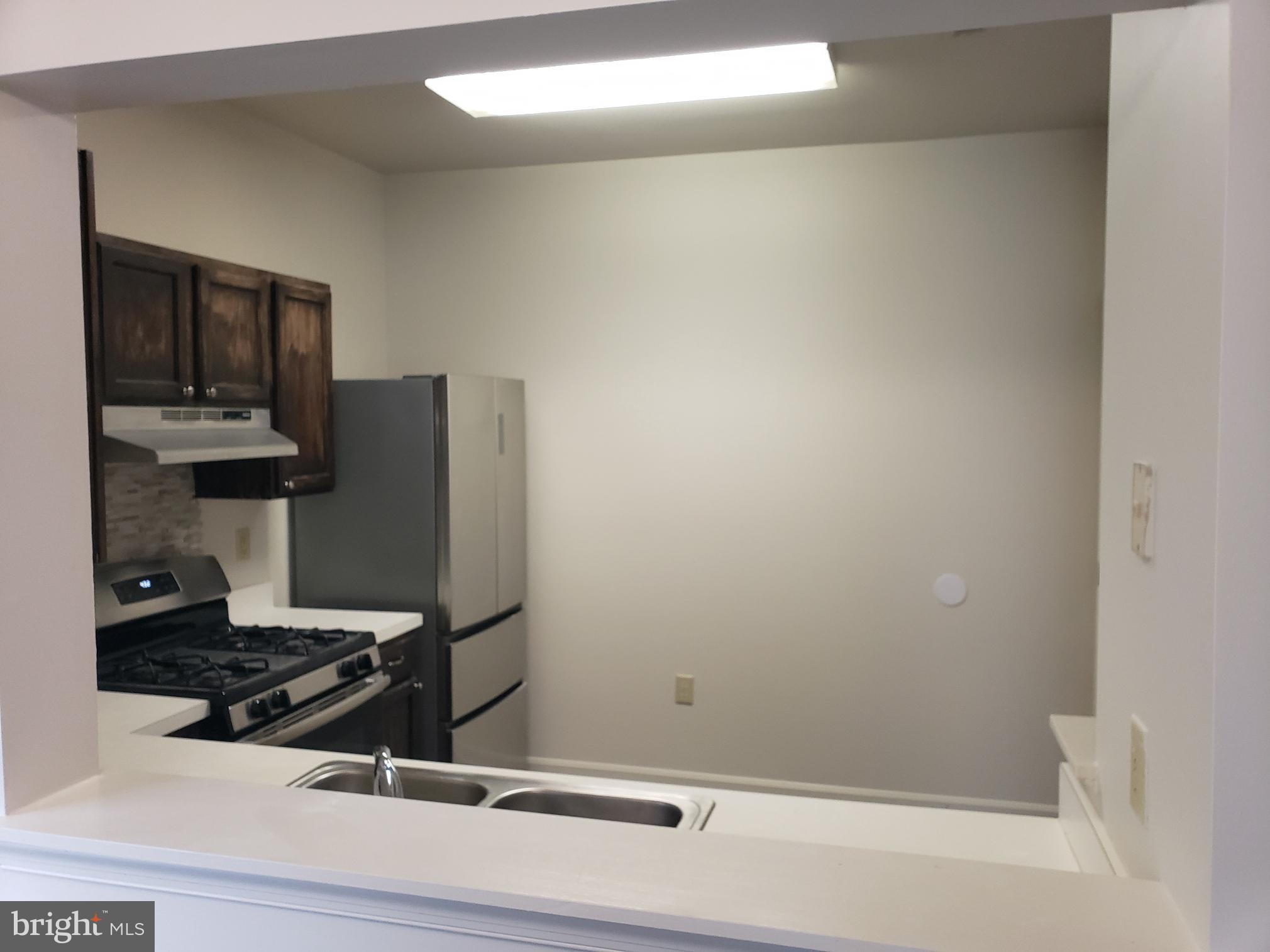 2006 Bell Point Court Odenton, MD 21113 - Photo 2 of 11 Kitchen