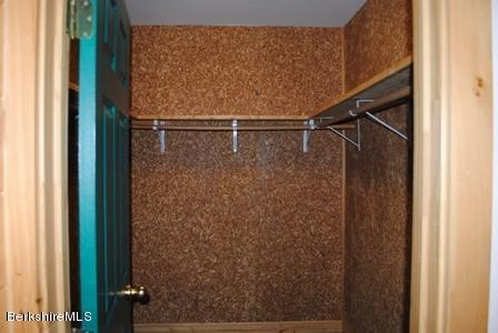 11 Sylvan Road Monterey, MA 01245 - Photo 16 of 54 walk in
