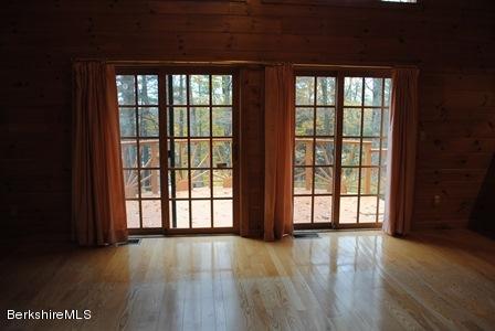 11 Sylvan Road Monterey, MA 01245 - Photo 19 of 54 living area
