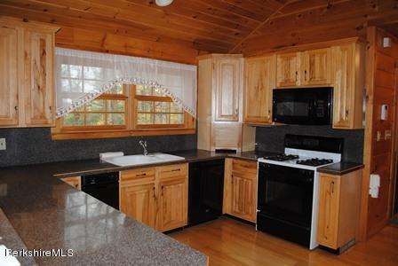 11 Sylvan Road Monterey, MA 01245 - Photo 27 of 54 kitchen