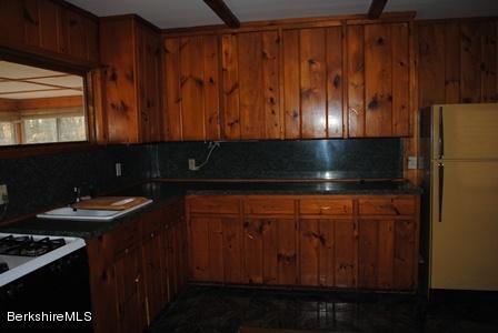 11 Sylvan Road Monterey, MA 01245 - Photo 34 of 54 kitchen